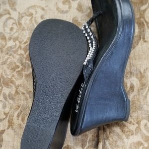 Volatile Shoes - Volatile Rhinestone Wedge Sandals, Size 8 Volatile Shoes - Volatile Rhinestone Wedge Sandals, Size 8